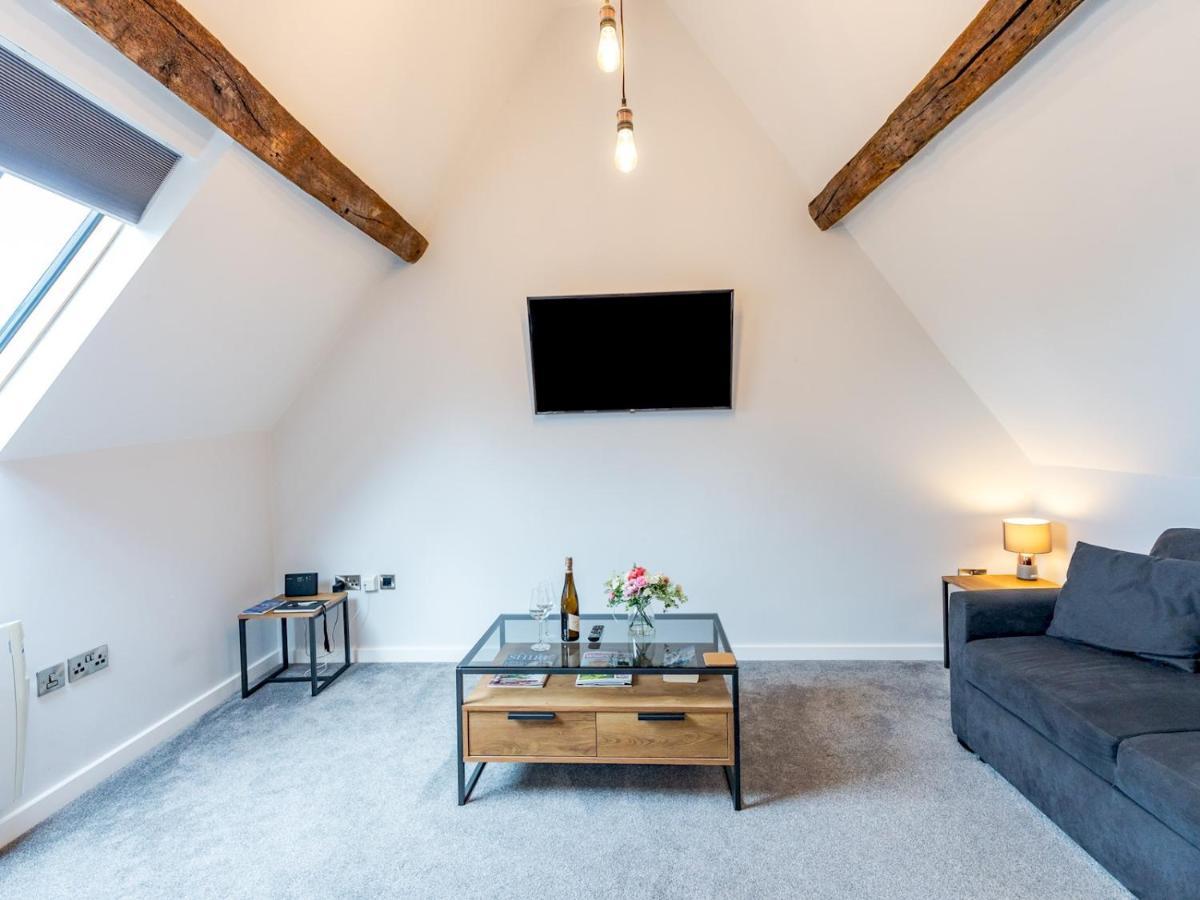 Pass The Keys 5C Charming Town Centre Apartment With Roof Top Views Shrewsbury Kültér fotó